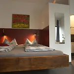 Maedchenkammer 3*