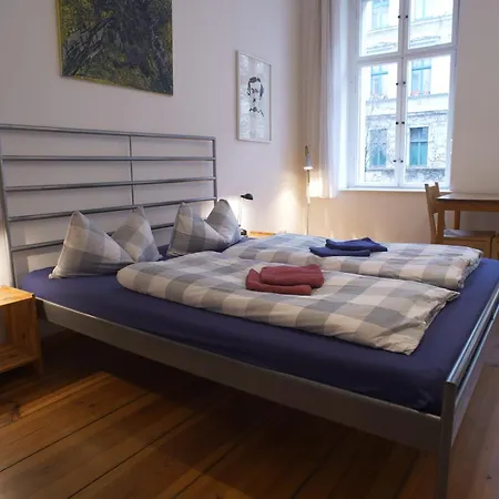 Maedchenkammer 3* Berlin